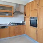 Oura T1 Coral , Close To The Strip, Swimming Pool, Wi Fi, A/c *